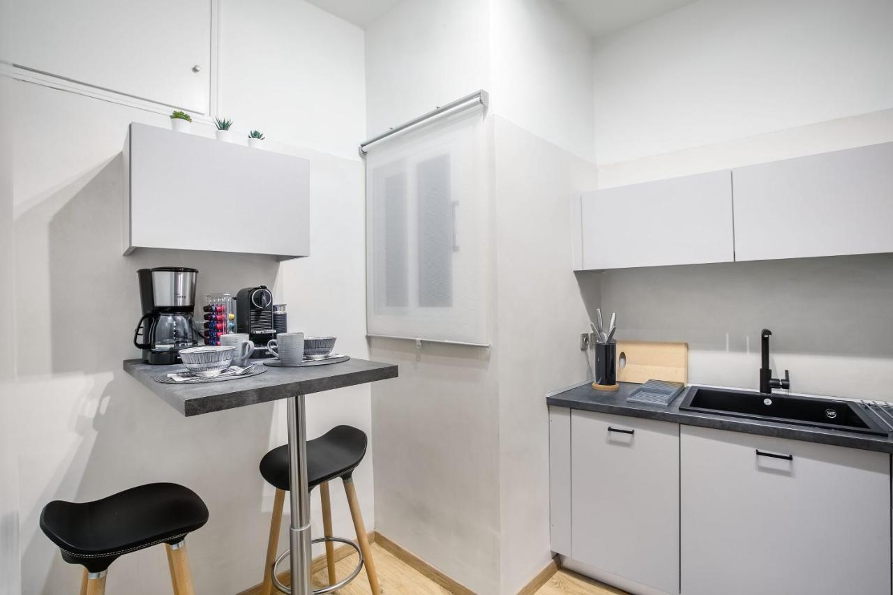 Modern Flat In The Grounds Of Acropolis Monuments -armonia- Apartment